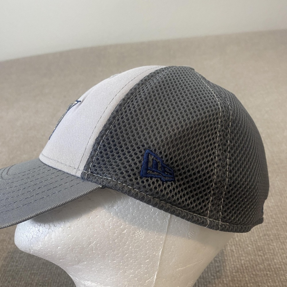 Dallas Cowboys Hat Cap Fitted Mens Medium Gray NFL Football New Era 39THIRTY - Picture 2 of 6